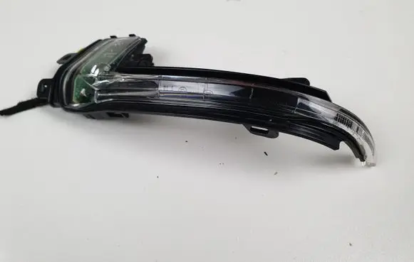 Audi A4 S4 B8 8K Mirror indicator light 8K0949101C