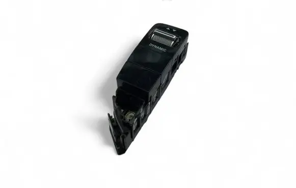 Head unit multimedia control