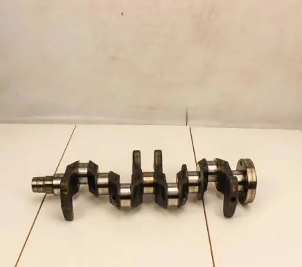 Volkswagen Polo V 6R Crankshaft 026011013