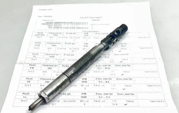 Mercedes-Benz E W211 Fuel injector A6460700987 EJBR04201D