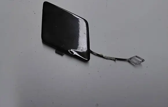 BMW 5 F10 F11 Front tow hook cap/cover 7332838