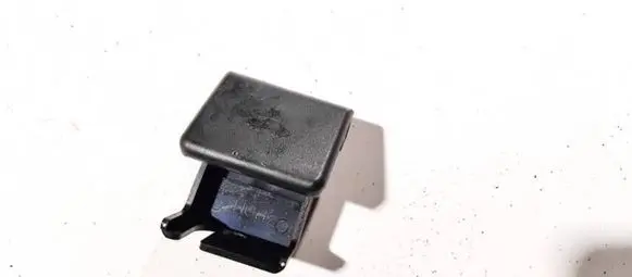 Mazda 5 Engine bonnet (hood) release handle