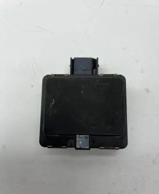Suzuki Vitara (LY) Distronic sensor radar 3394376S00 0203303538