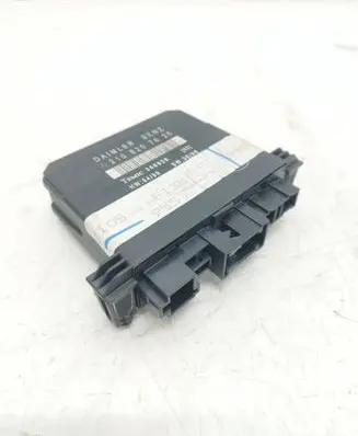 Mercedes-Benz E W210 Door control unit/module 2108207626 356826