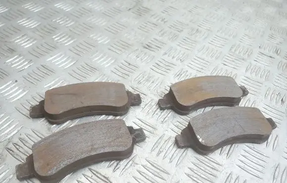 Citroen C3 Picasso Brake pads (front) 