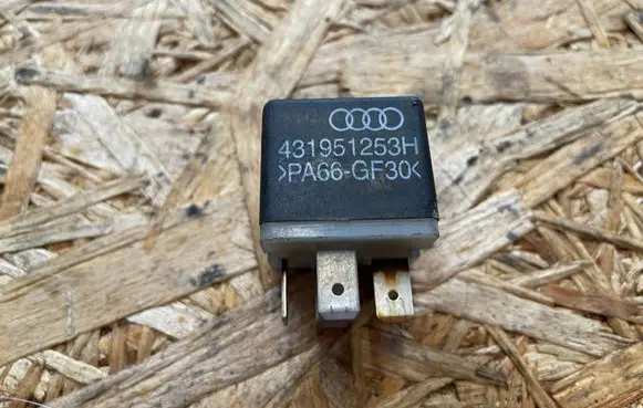 Audi A6 S6 C5 4B Other relay 431951253H