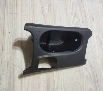 Mercedes-Benz CLA C117 X117 W117 Cup holder front A1766804800 1297637A 17037S1