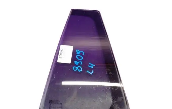 Opel Vectra C Front door window glass four-door 