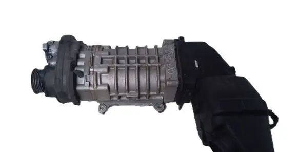 Volkswagen PASSAT B7 Supercharger 03C145601E