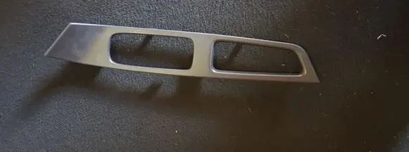 Volvo XC60 Front door window switch trim 9124097