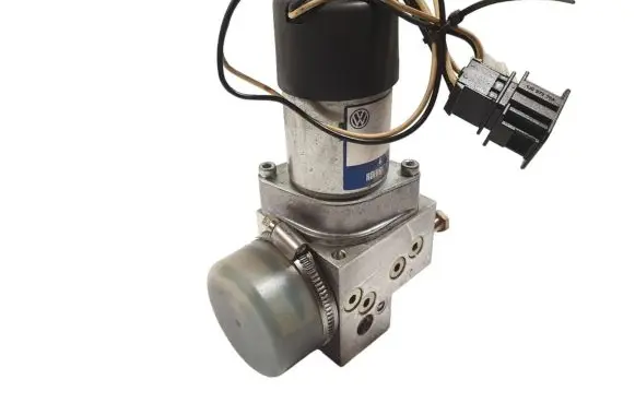 Volkswagen Phaeton Tailgate hydraulic pump motor 3D5827383A