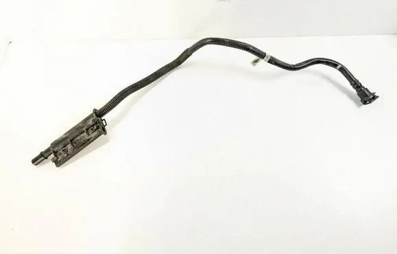 Chrysler Pacifica Fuel return line/hose 68211639AB