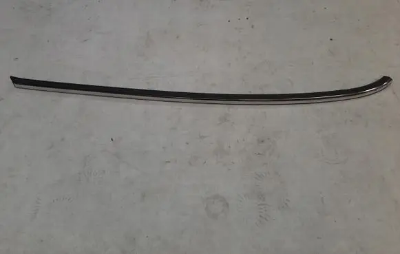 Mini One - Cooper F56 F55 Rear door windshield rail 