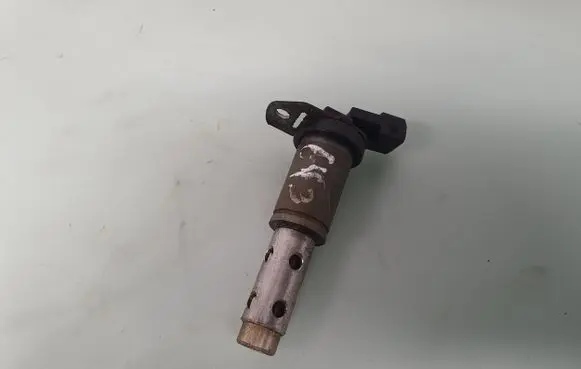 BMW X5 E70 Camshaft vanos timing valve 7561265 11367561265 8605123