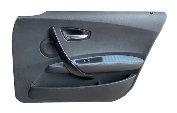 BMW 1 E81 E87 Front door card panel trim