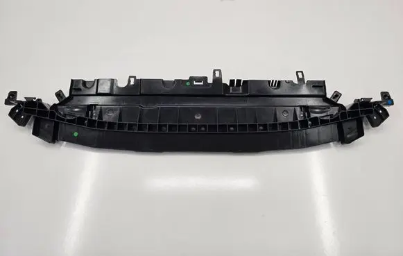 Front bumper skid plate/under tray