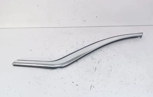 Opel Crossland X Rear side glass trim 39008051 39008049