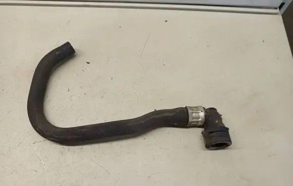 Volvo V70 Engine coolant pipe/hose 9485590