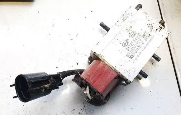 Hyundai Ioniq Air conditioning (A/C) expansion valve 97725e4100