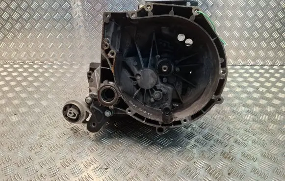 Ford Fiesta Manual 5 speed gearbox S27705417 CA6R7002PBE