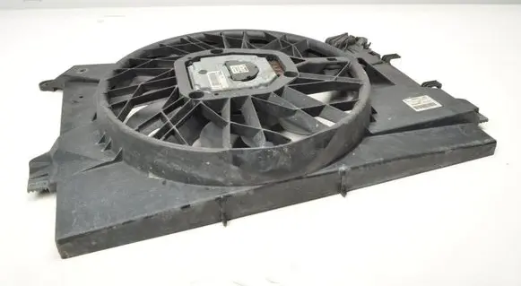 Volvo V70 Electric radiator cooling fan 30723105
