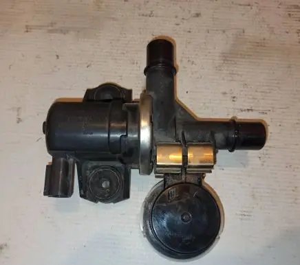 Toyota Prius (XW50) Fuel tank valve 7771047020