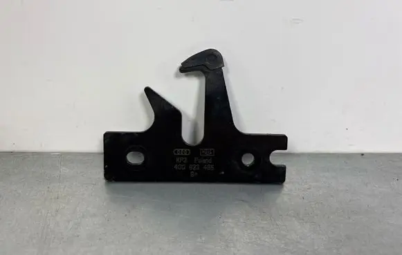 Audi A6 S6 C7 4G Engine bonnet/hood lock/latch loop/hook 4G0823485