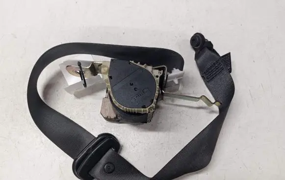 Jaguar S-Type Front seatbelt 2R83F611B09AFLEG