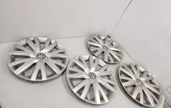 Audi A4 S4 B8 8K R16 wheel hub/cap/trim 5G0601147B