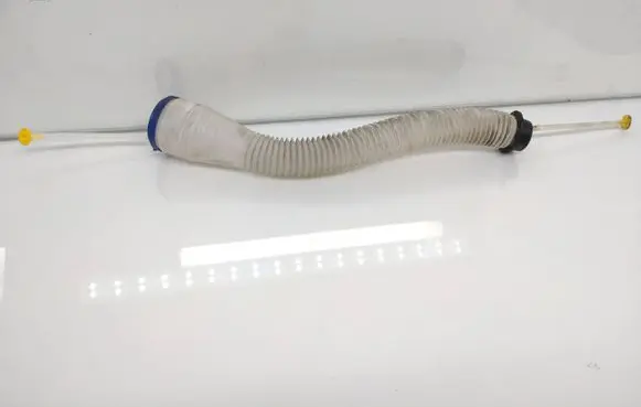 Citroen C5 Window washer liquid tank fill tube 9681207180 7b662b0209