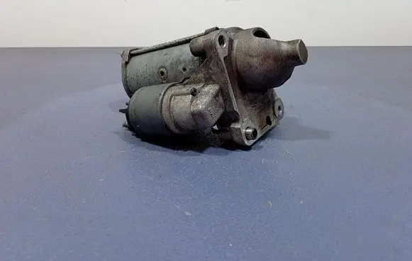 Peugeot Partner Starter motor 9662854180