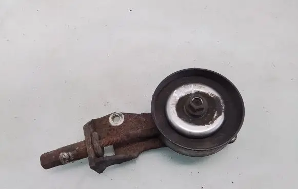 Nissan Murano Z50 Generator/alternator belt tensioner