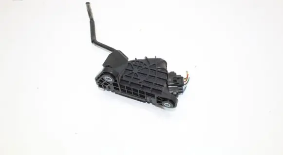 Lexus GS 300 350 430 450H Accelerator throttle pedal 1988003540 7812030A50