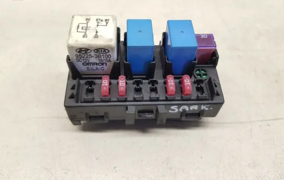KIA Ceed Fuse box set 91951-0Q000 nr7201