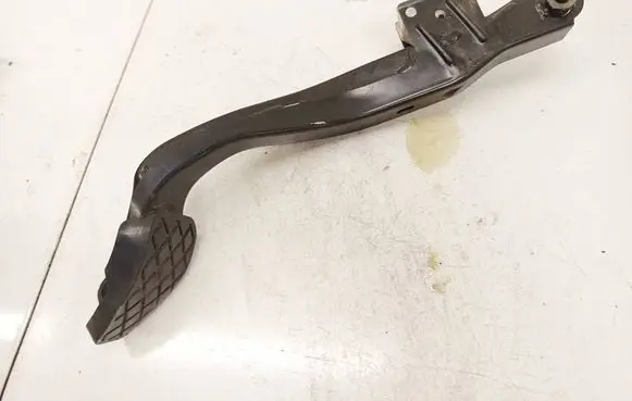 Skoda Superb B5 (3U) Clutch pedal 8D1721140B