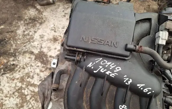 Nissan Juke I F15 Intake manifold