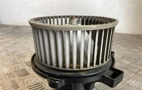 KIA Sorento Heater fan/blower 2112