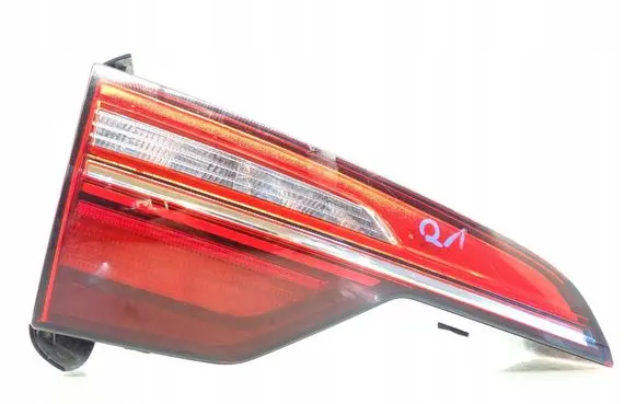 Audi A3 8Y Tailgate rear/tail lights 8W9945075AB