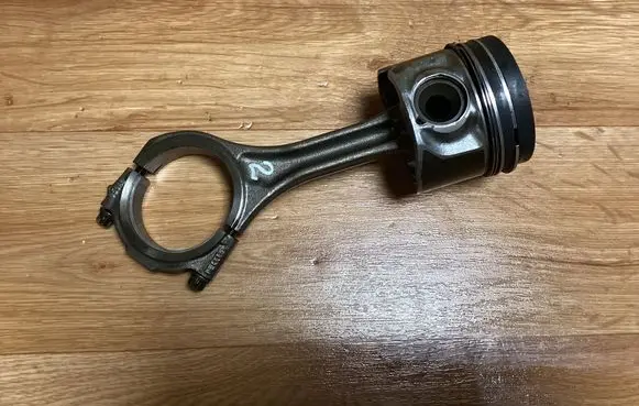 Audi A6 S6 C6 4F Piston with connecting rod 059AB