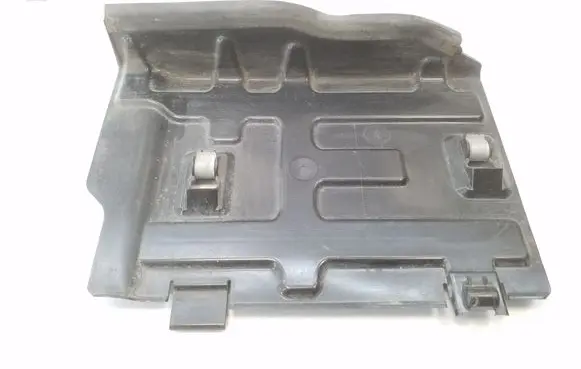 Other engine bay part