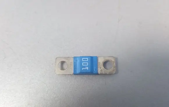 Mercedes-Benz E W212 Fuse 100A