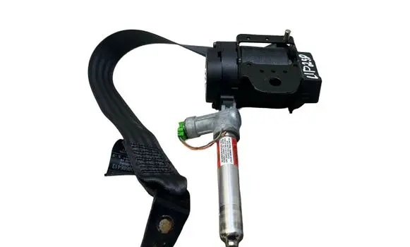 Volvo S80 Rear seatbelt 08686413 6161466079