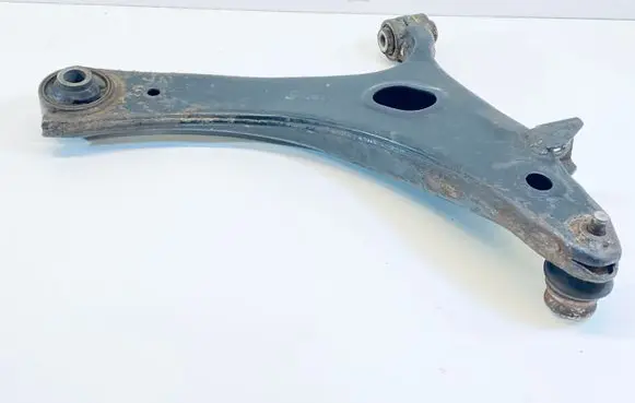 Front lower control arm/wishbone