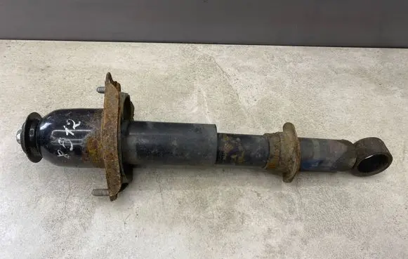 Toyota Prius (XW20) Rear shock absorber/damper 4853047051