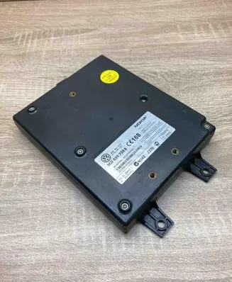 Volkswagen PASSAT B6 Bluetooth control unit module 3C0035729E