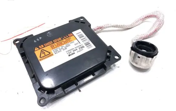 Subaru BRZ Voltage converter/converter module 39000-60082
