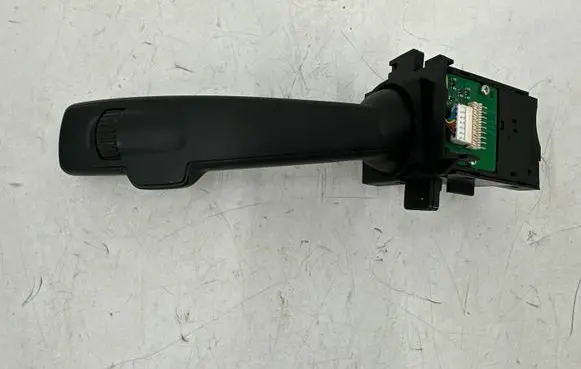 Volvo V70 Indicator stalk 31264347