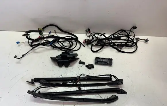 Volkswagen Touareg II Tailgate hydraulic set 7P6827851D 7P0827505K 7P6959107C