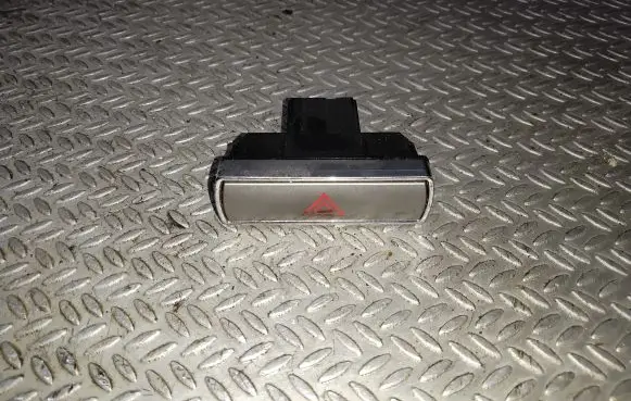 Ford Mondeo MK IV Hazard light switch 6M2T13A350AB