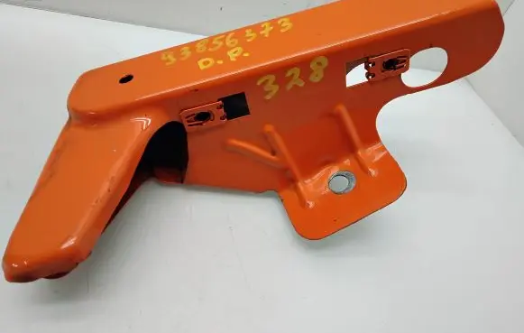Opel Vivaro Fender mounting bracket 93856373